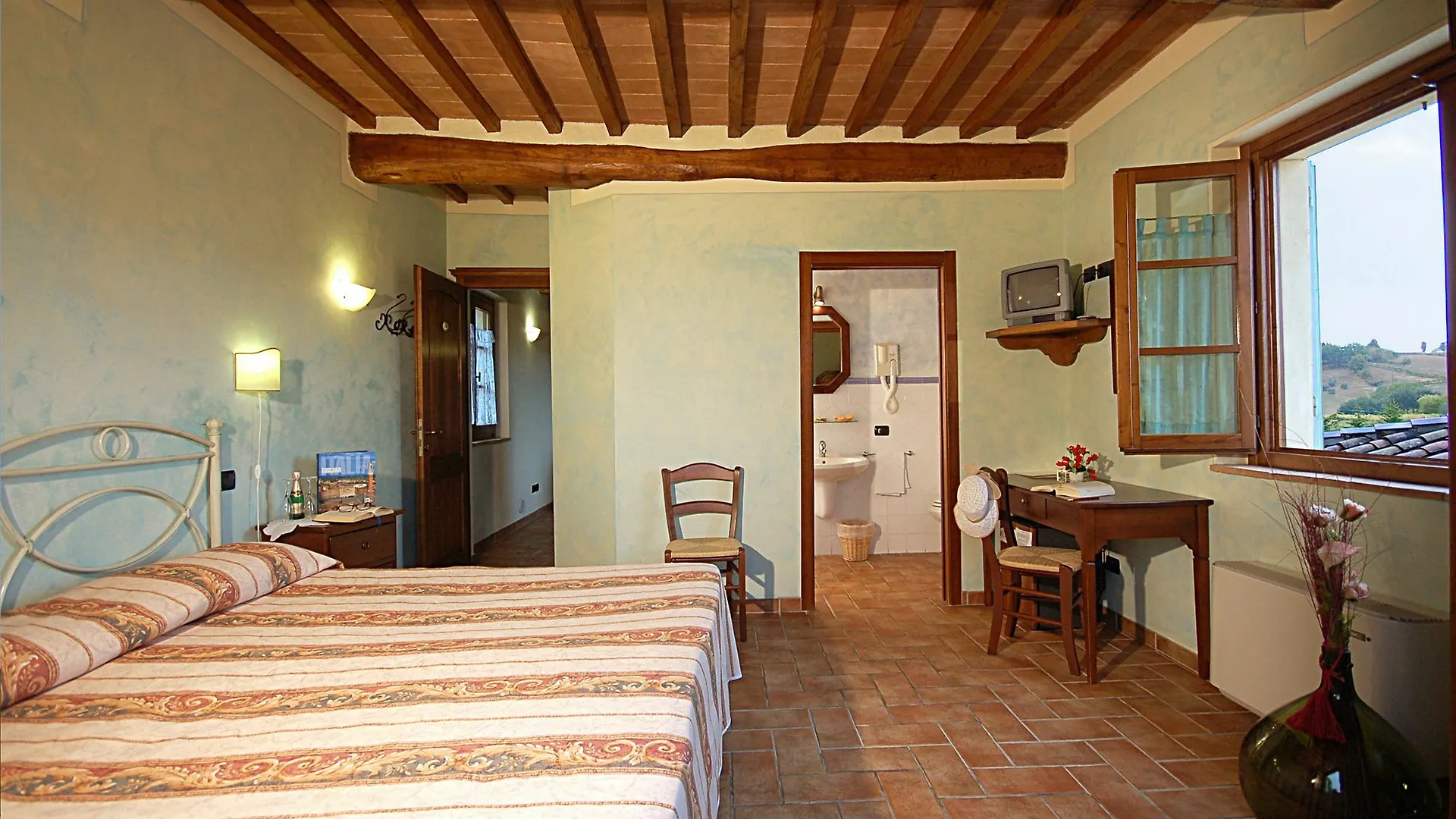 Bed and Breakfast Antico Borgo Il Cardino San Gimignano Bed & Breakfast